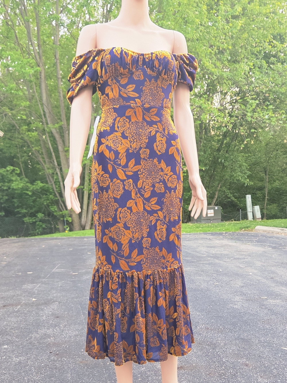 Francesca's Collections Navy & Mustard Off-Shoulder Floral Midi Dress